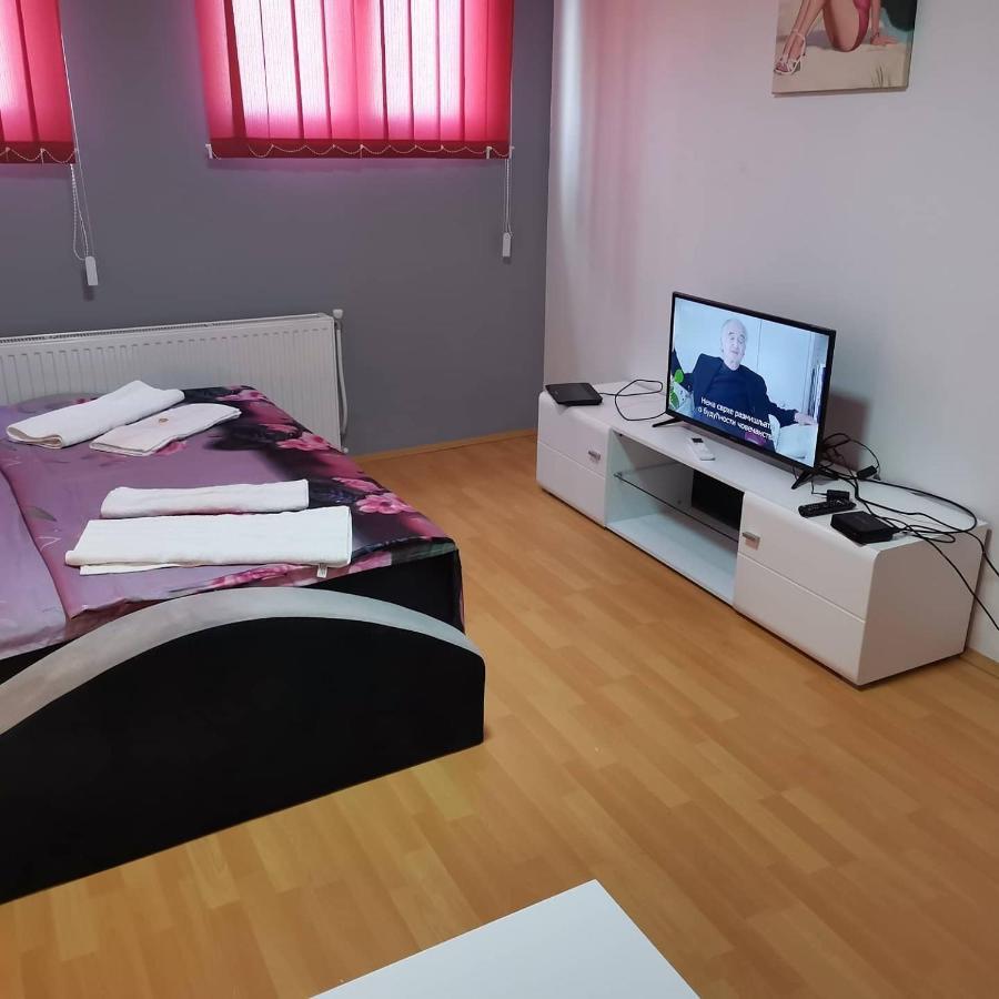 Vip Rooms Prenociste 026 Szendrő Kültér fotó